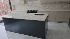 5 Differences You Should Know Between Quartz vs Granite Worktops