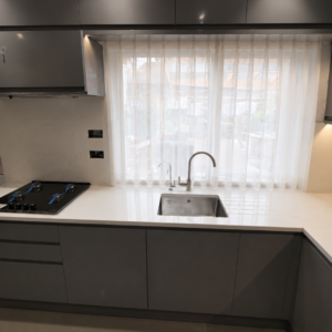 Calacatta Lunatic quartz worktop