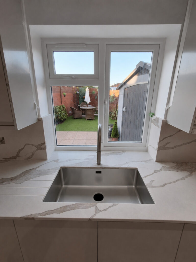 Calacatta bronze quartz worktop