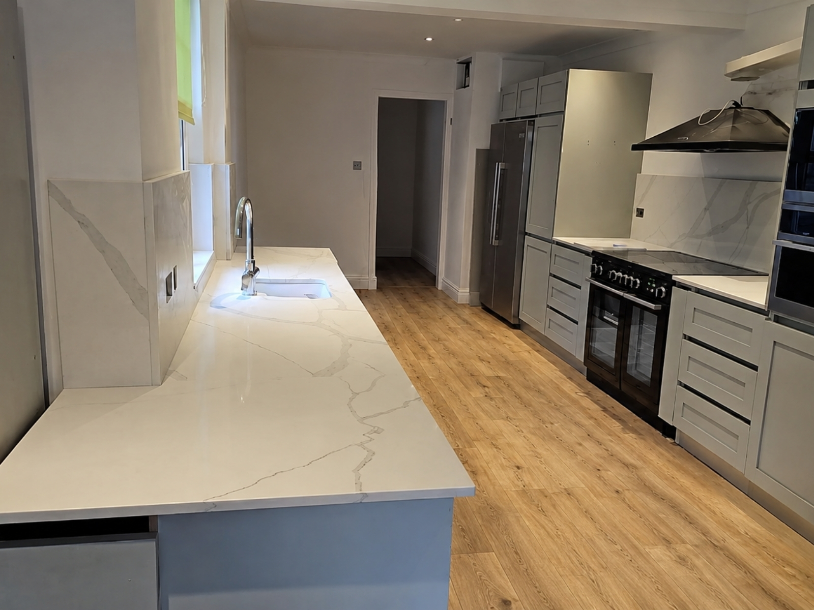 Homepage 60 Julia and Lucas Santos’ Calacatta Borghini Quartz Kitchen in Watford