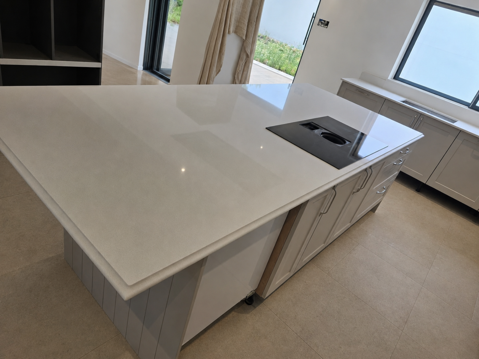 Ice Branco quartz worktop, Ealing, London