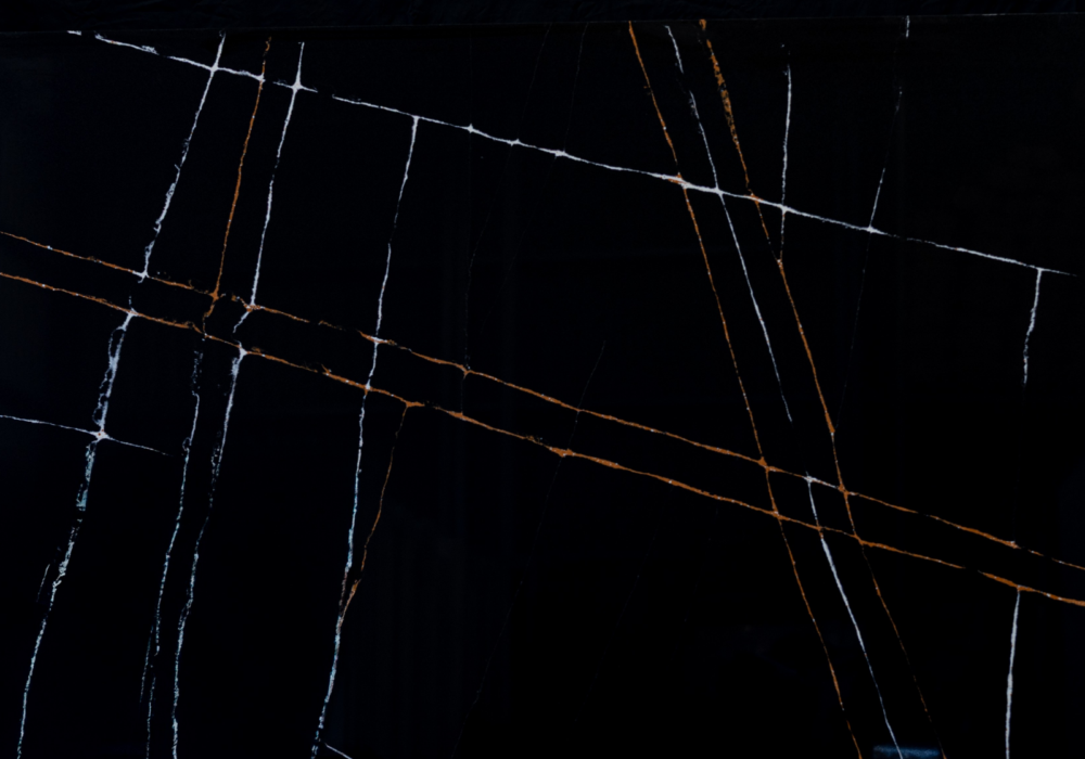 Sahara Noir quartz worktop