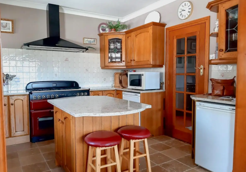 Silver Sea Quartz Worktop
