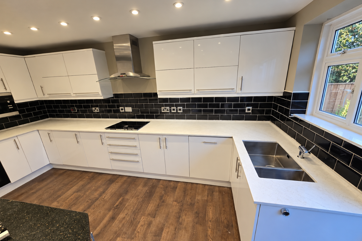 Homepage 58 Spider Gold Quartz Worktop Project in Chelmsford