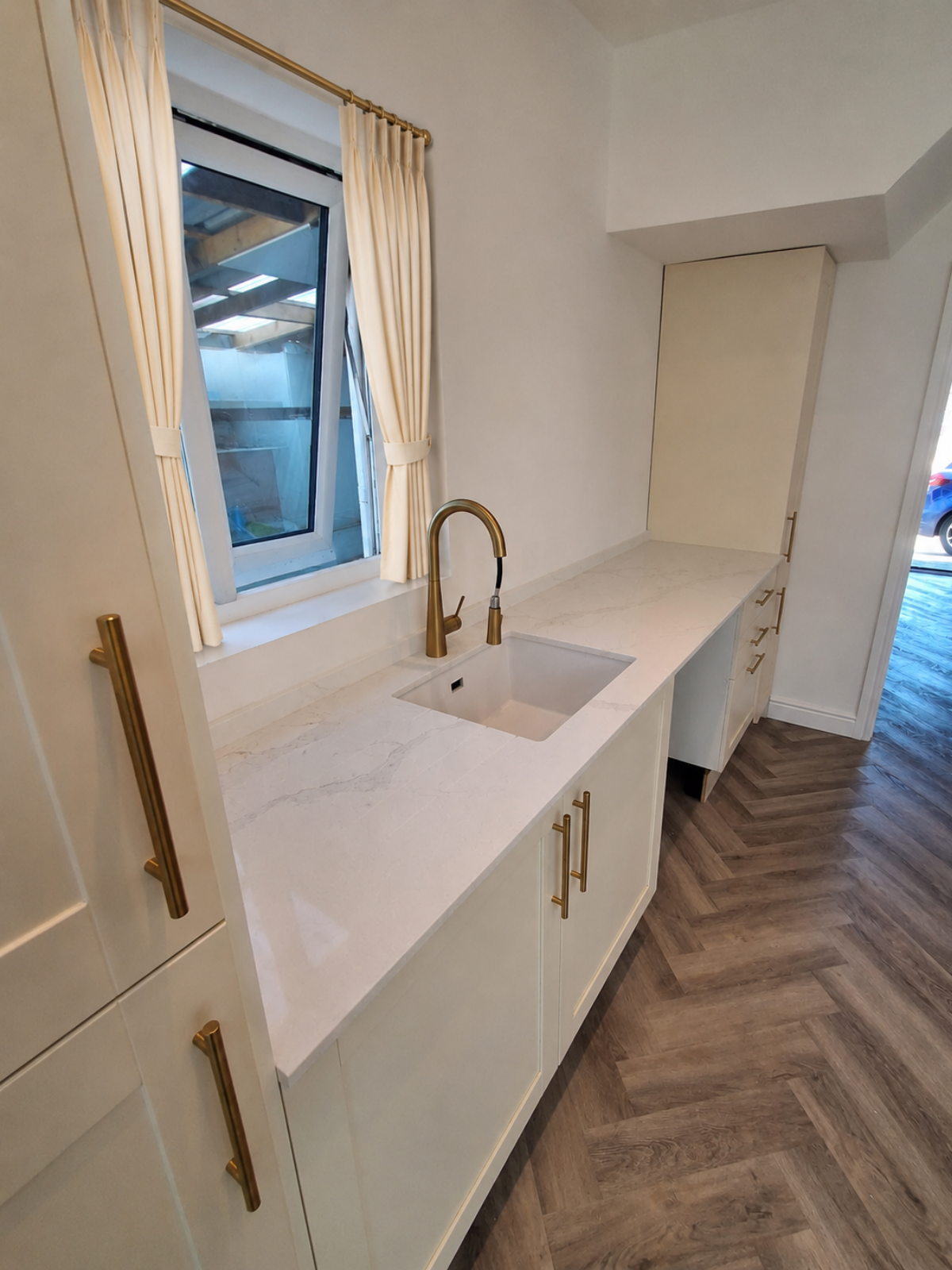 Calacatta Classic quartz worktop in the High Wycombe project
