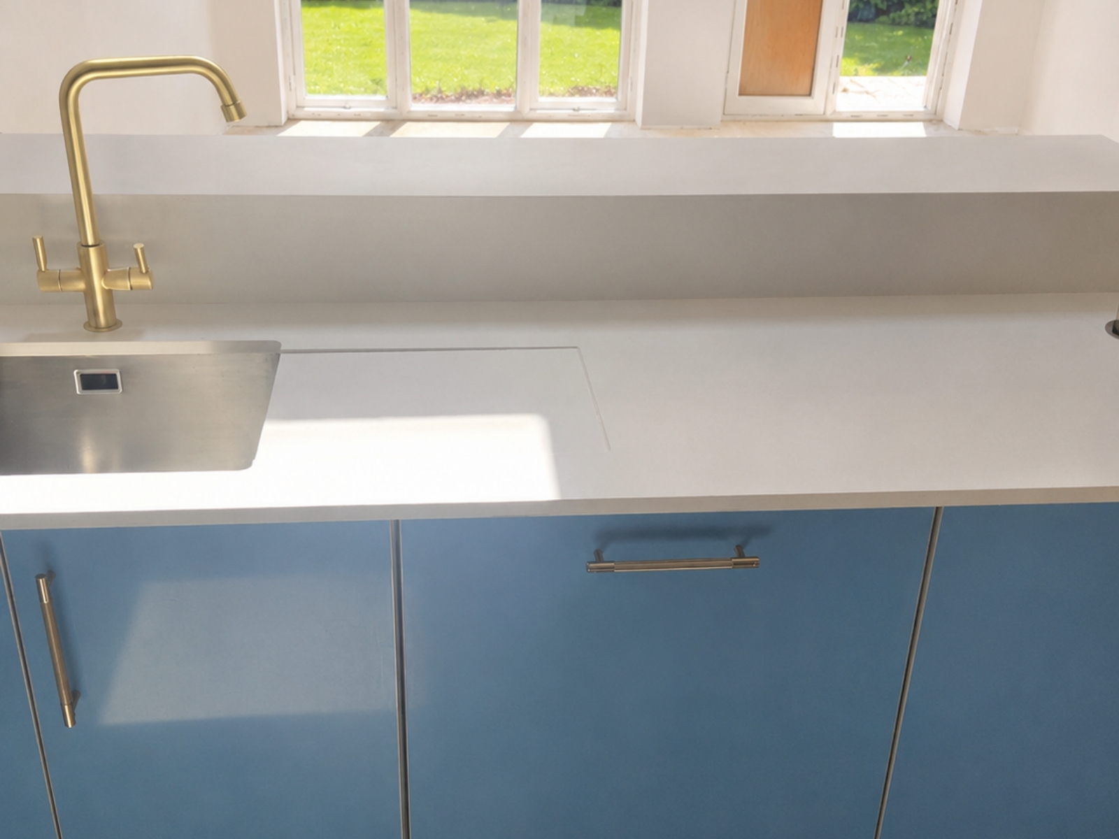 super white quartz project in Slough